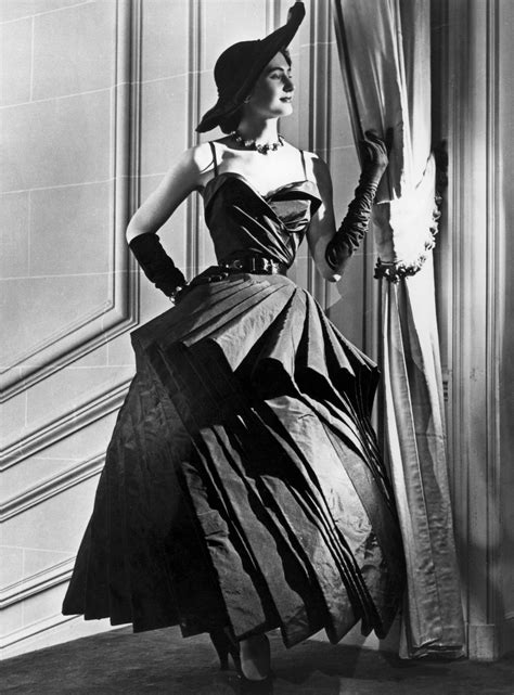 christian dior 1940s|christian diors most famous designs.